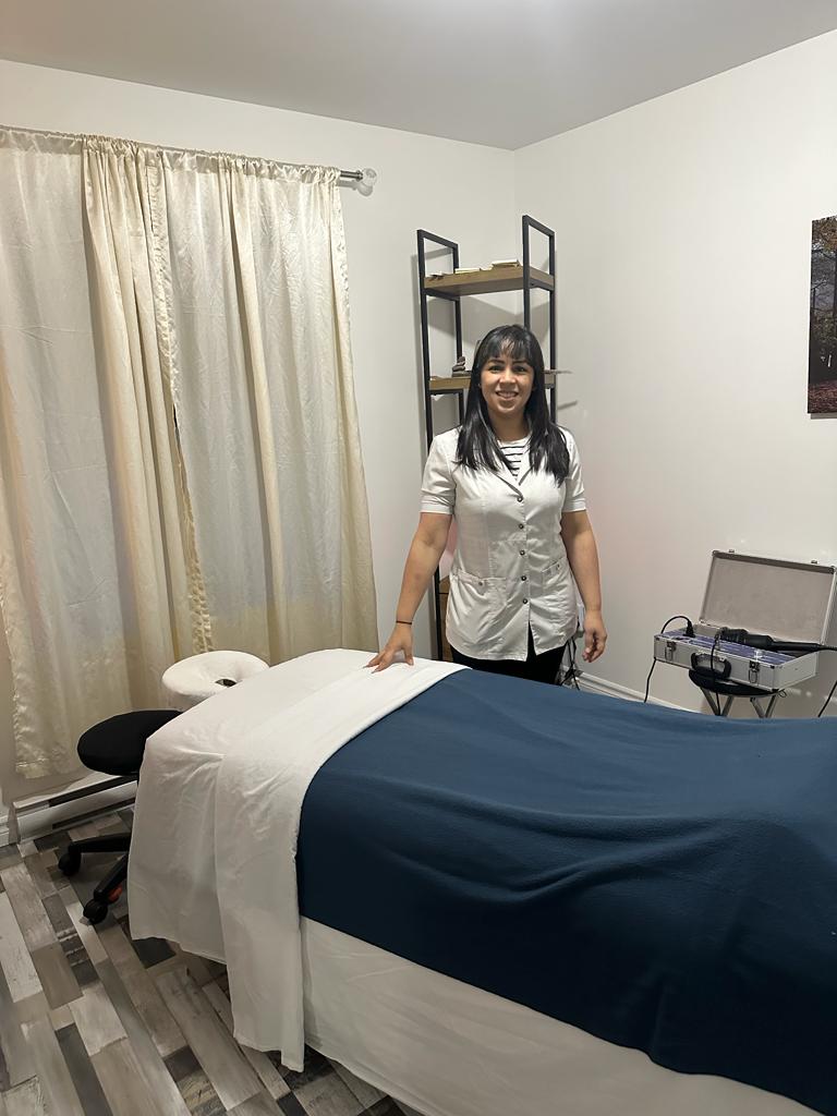 Portrait de Sandra Loaiza, massothérapeute à Sherbrooke